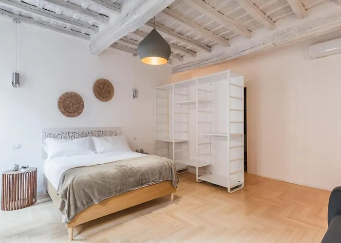 The Rent - Charming Two-bedroom Near The Vatican Apartamento